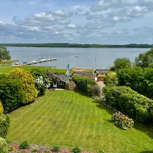 Apartment Traumhafter Seeblick Mit Großer Terrasse 
