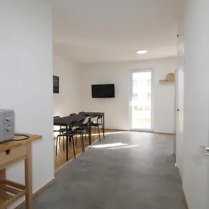 Apartmenthaus - Grosszuegige Fuer Je 6 Personen Mit Balkon Apartment