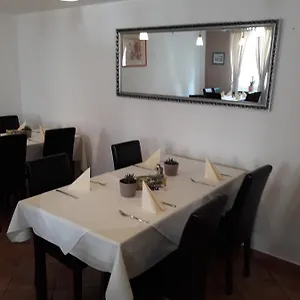 https://hotel-restaurant-stern.hotelsheidelberg.net