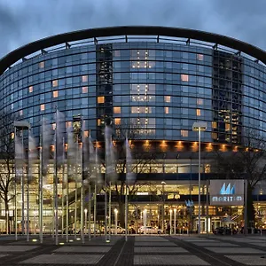 https://maritim-hotel-frankfurt.frankfurtammainhotels.com